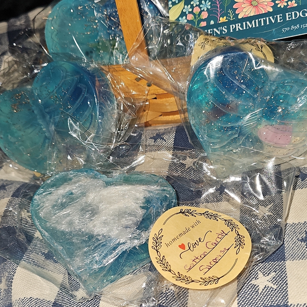 Blue Heart-Shaped Soap Set